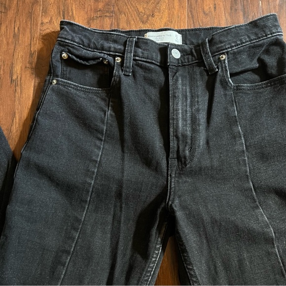 Abercrombie & Fitch Black High Rise Skinny Jeans w/ Slits - Picture 2 of 4